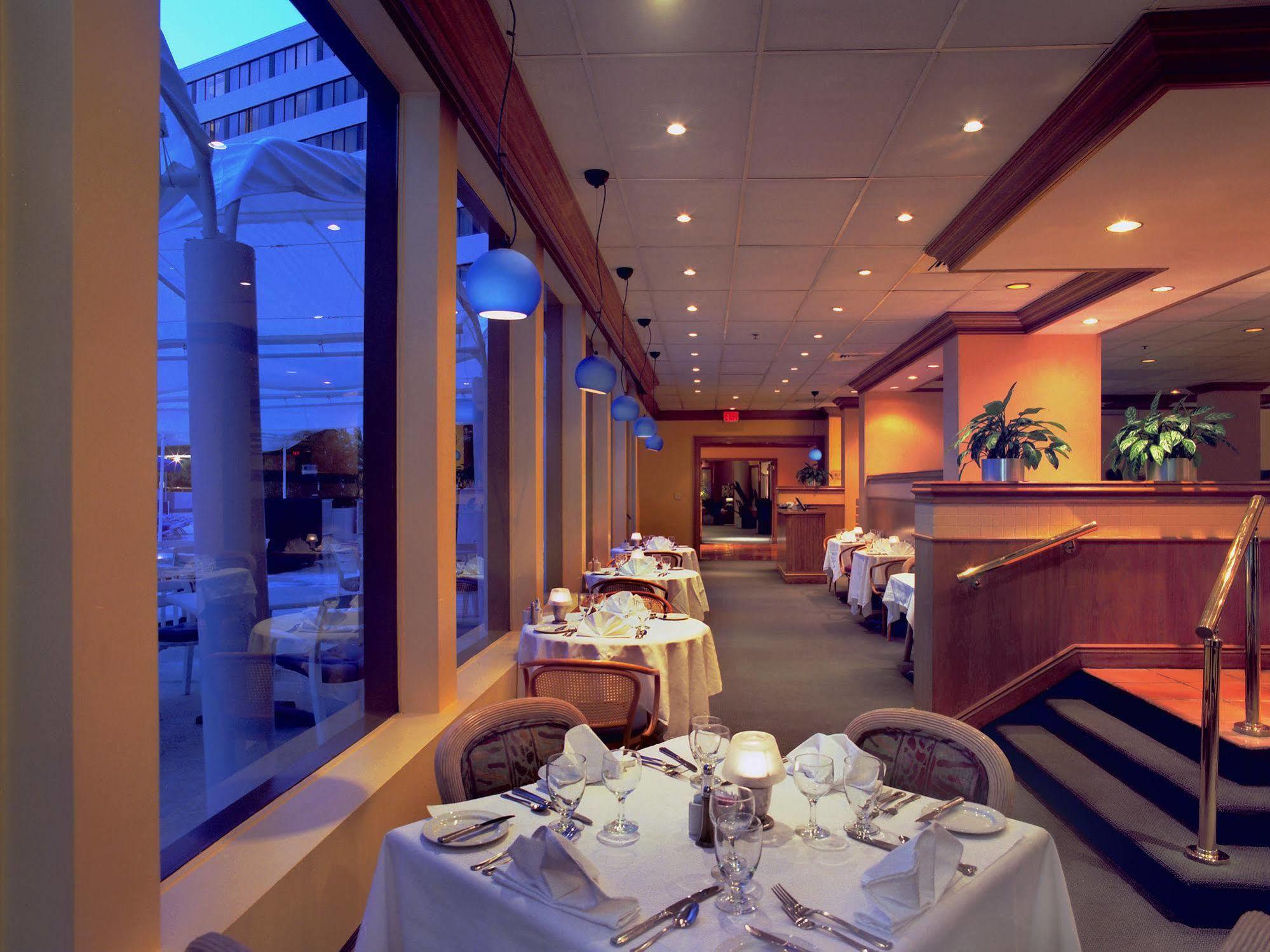 Plaza 4* Washington