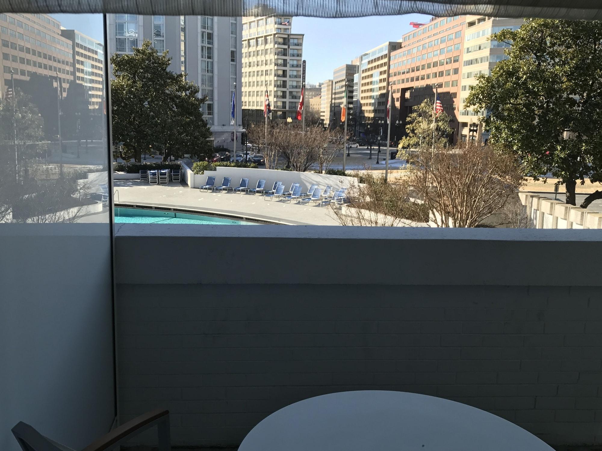 Plaza 4* Washington