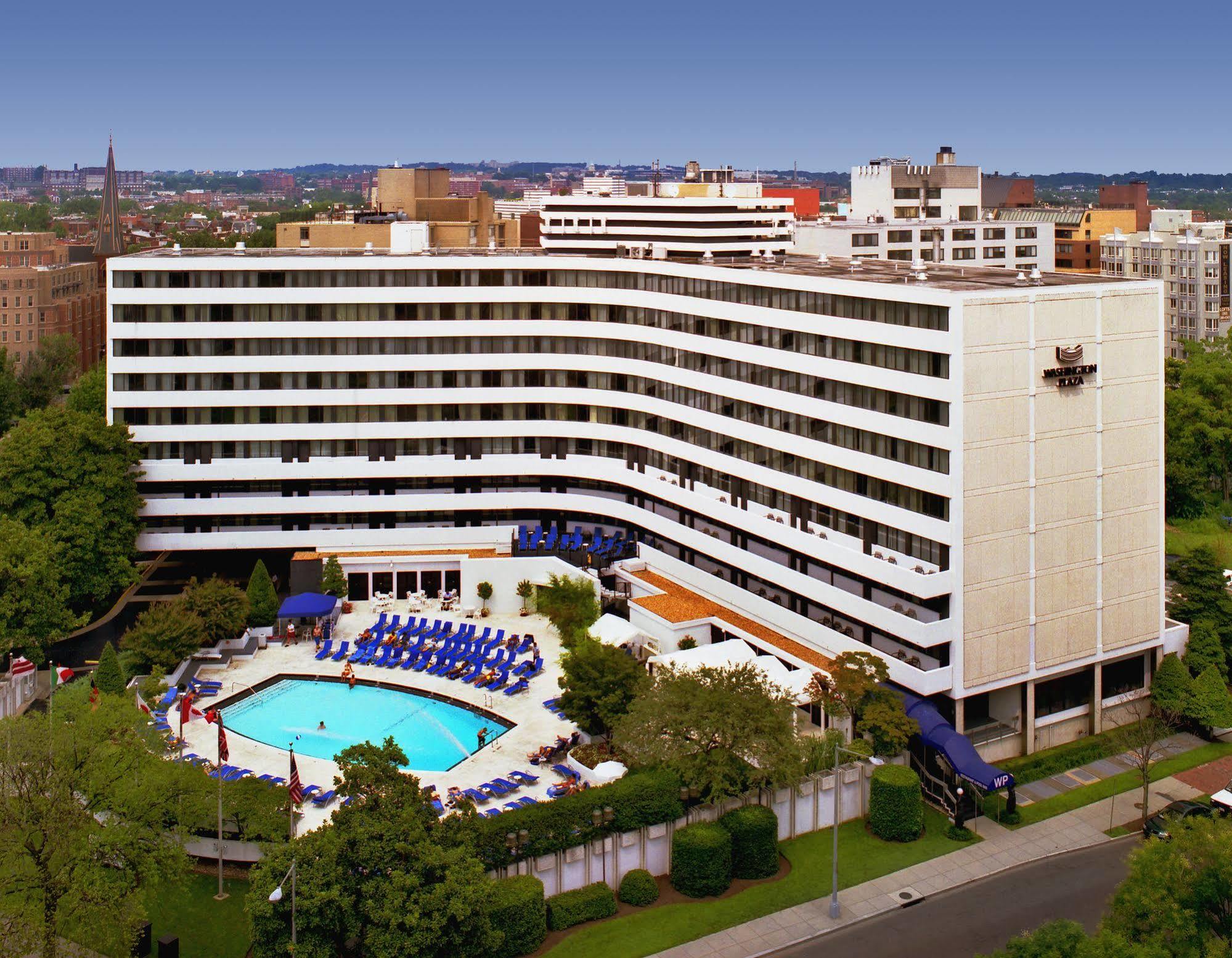 Plaza Hotel 4*